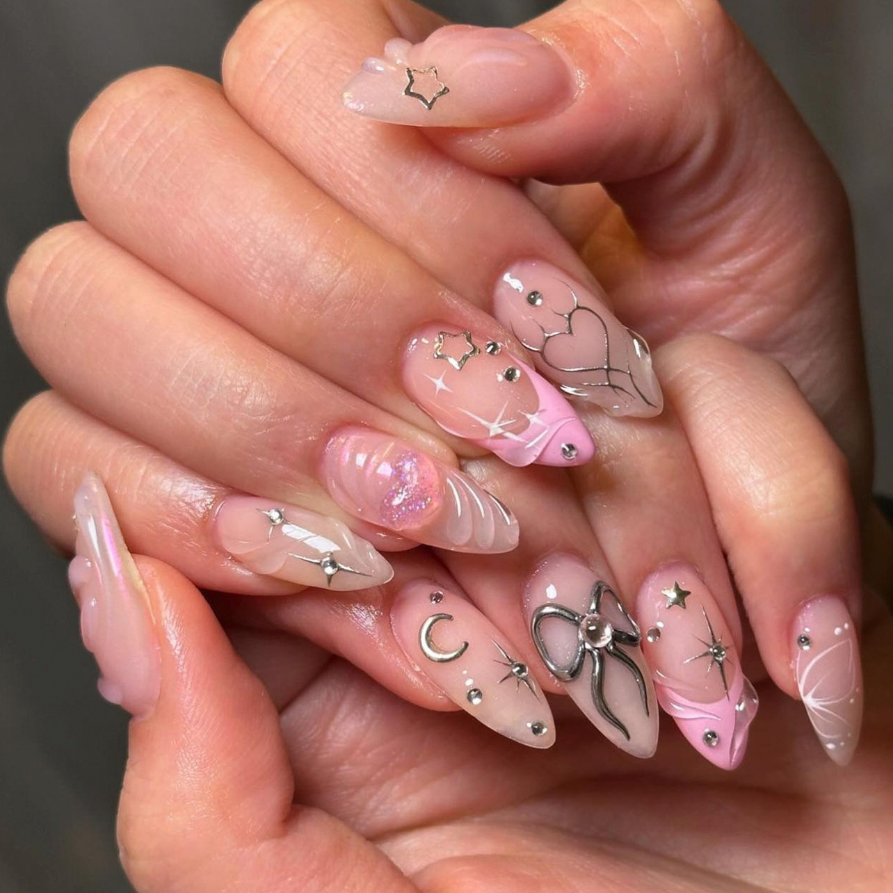 Nail Art Valentines Day - 24-teiliges künstliches Nägel-Set mit Schleife zum