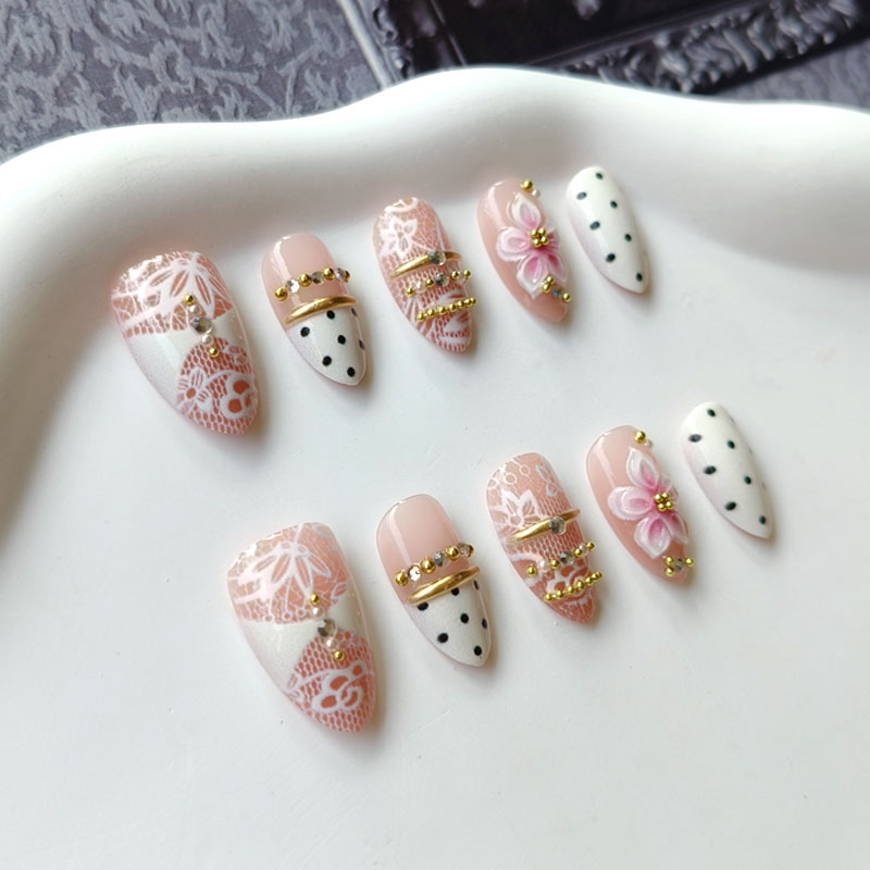 10 Stück 3D-vergoldete weiße S – Nail Art Press On Bewertung und Preis